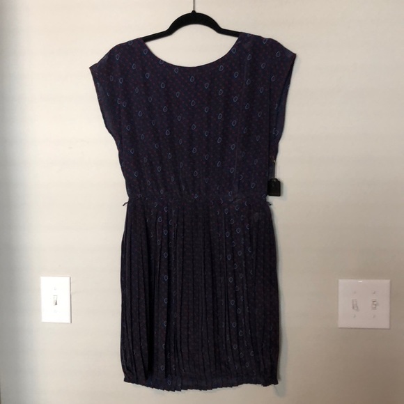 Forever 21 Navy Paisley Print Dress - Picture 1 of 3